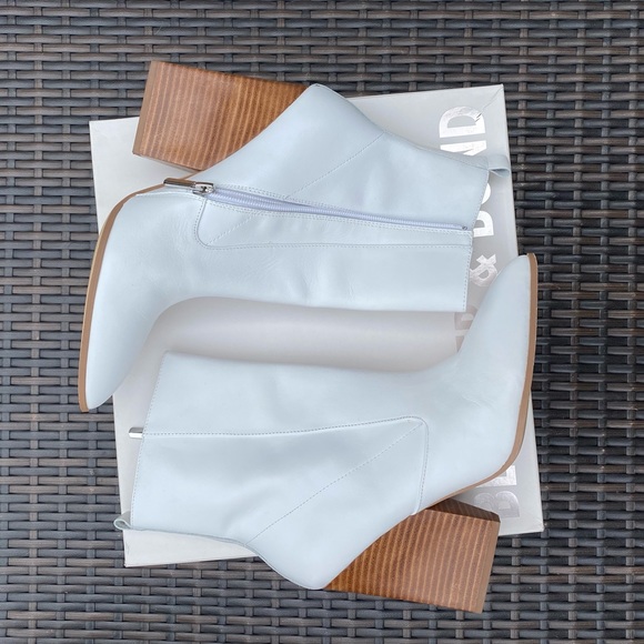 Bleecker & Bond Kailey Boot White - Picture 7 of 12